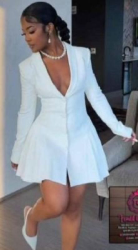 Stylish White Tailored Dress with Flared Pleated Skirt