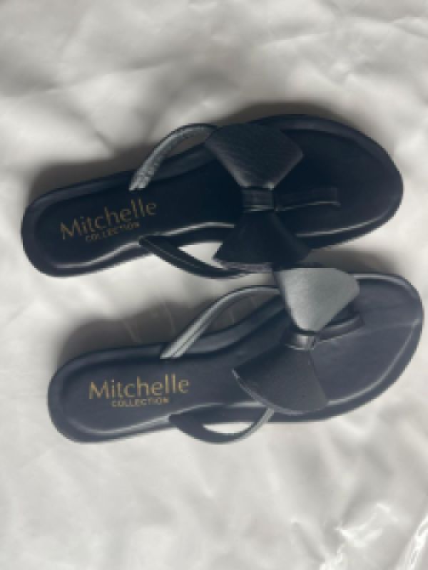 Quality ladies flat footwear made in Aba