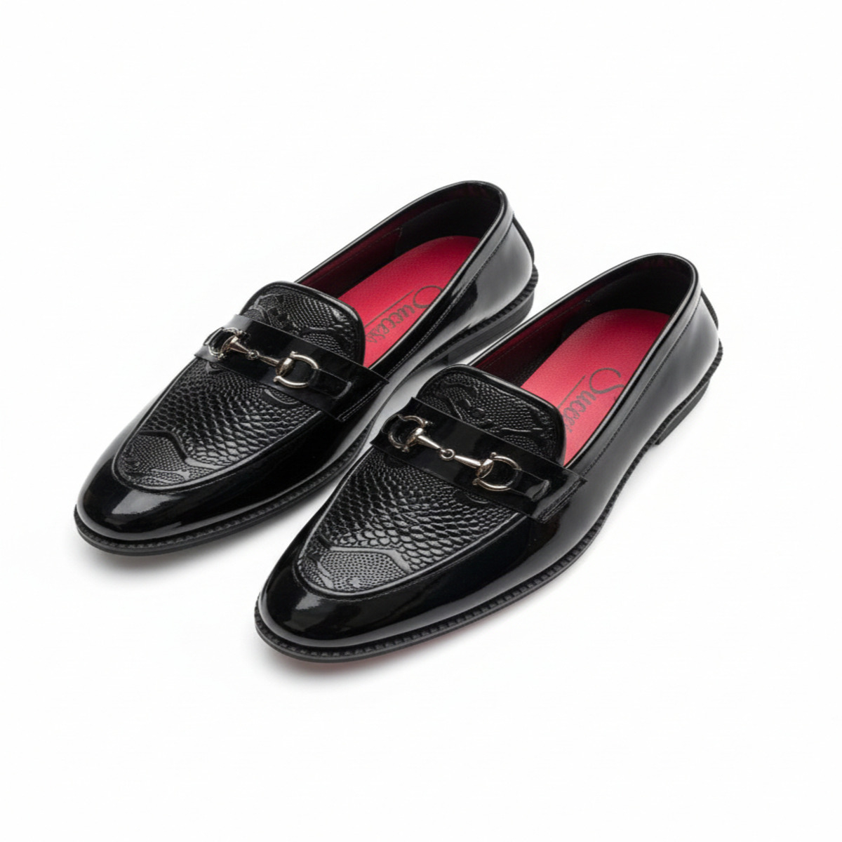 Stylish Slip On Shoe with Textured Reptile Design