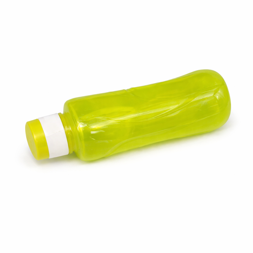 Green Plastic Kids Water Bottle with Flip Cap