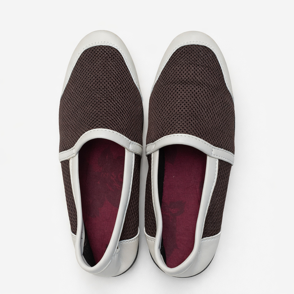 Mens Breathable Mesh Slip On Casual Shoes