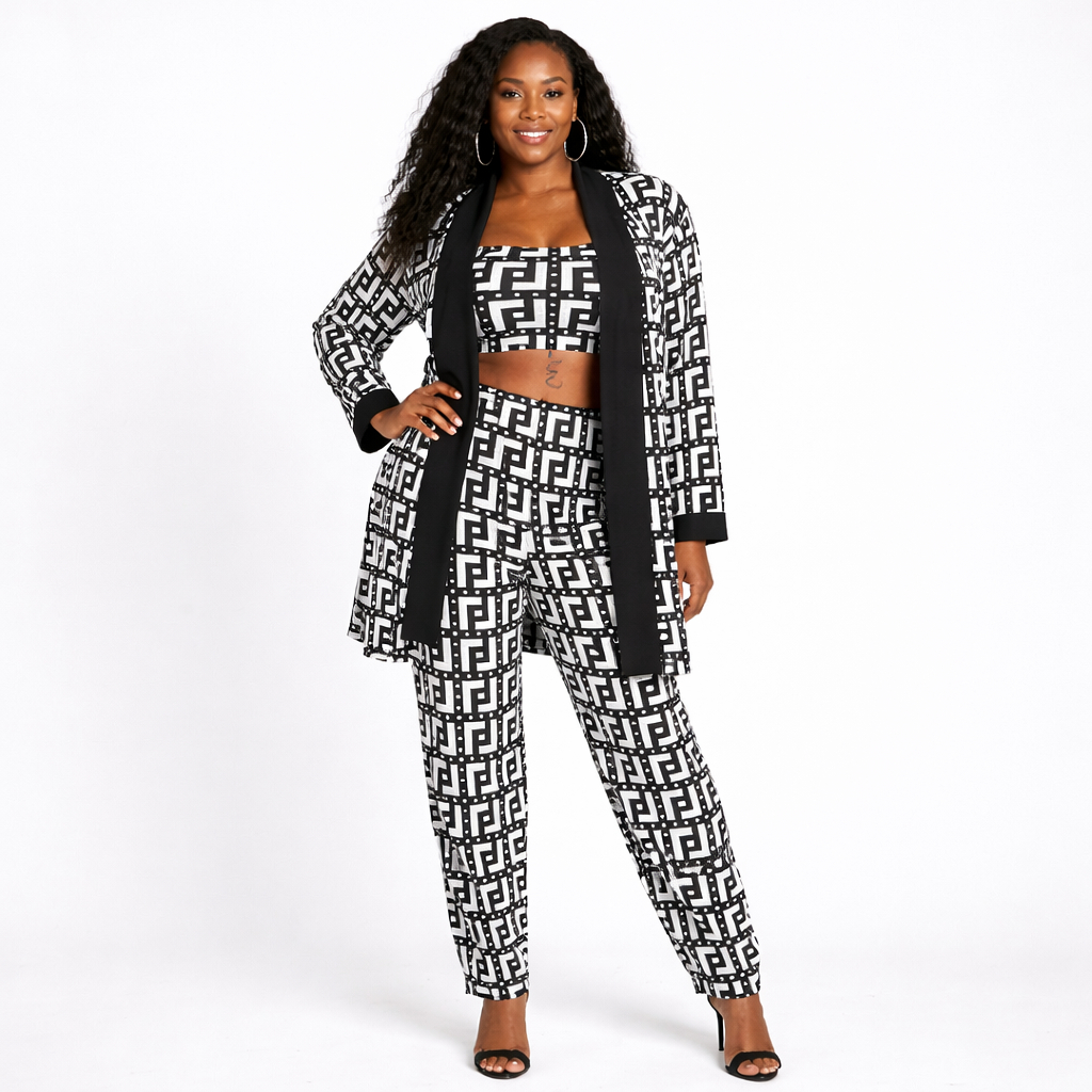 Women Black and White Patterned Three Piece Se