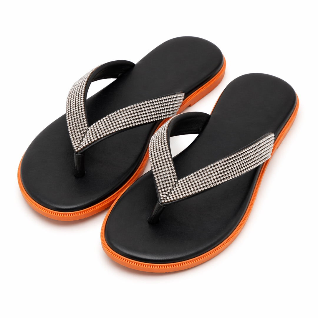Womens Rhinestone Strap Flip Flop Sandals     Black