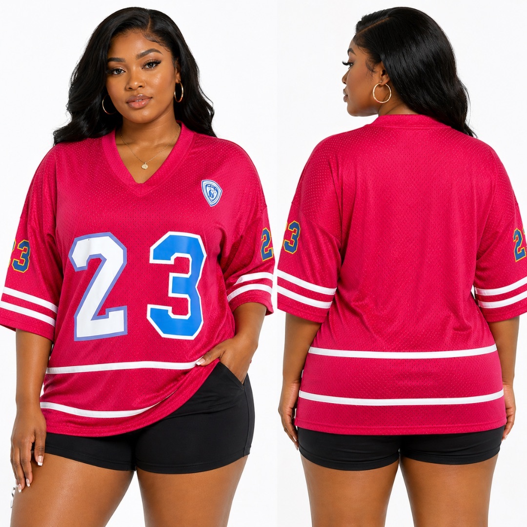Red Oversized Jersey Dress       Sporty Graphic Mesh Tee Outfit