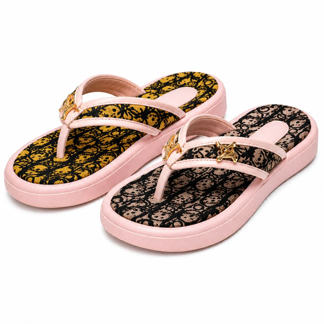 Women Patterned Thong Sandals with Cushioned Sole