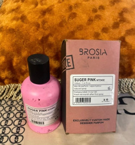 Sugar pink intense perfume
