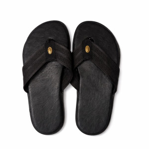 Quality Men Black Cross Strap Slip on Sandals