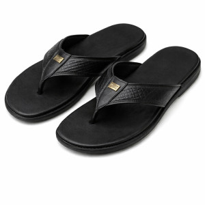 Men Black Textured Slip On Sandals