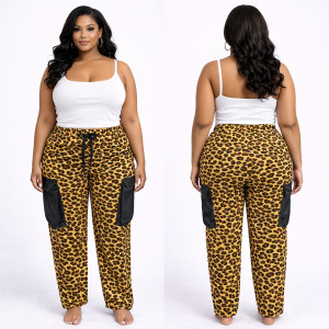 Women Leopard Print Cargo Pants