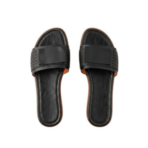 Quality Women Black Slides with Metallic Hardware Accent