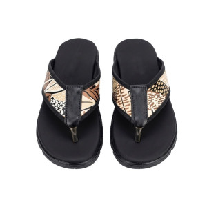 Mens Open Toe Slippers with Patterned Straps