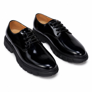 Glossy Black Classic Mens Lace Up Shoe