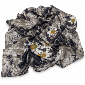 Vintage Sheet Material Water Lily Floral Print