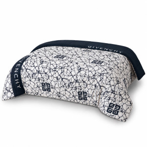 Premium 7 by 6 Marble Print Quilted Duvet Set    White and Black