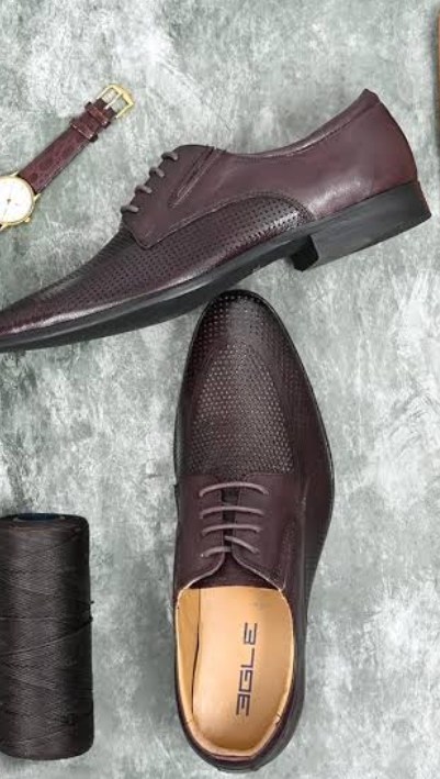 Aba made leather shoes