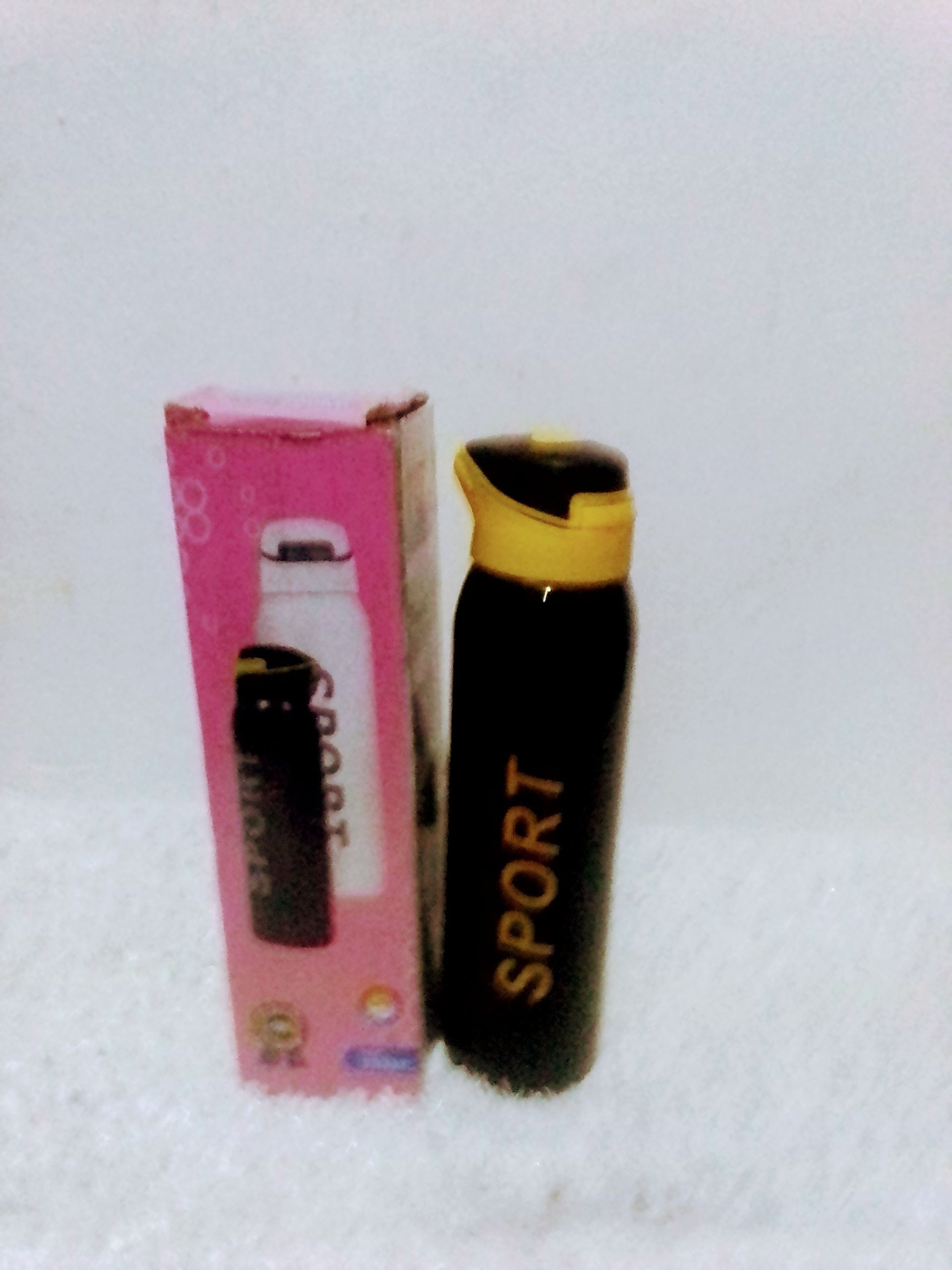 Sports Water Bottle With Flip Top Lid, Black 500ml