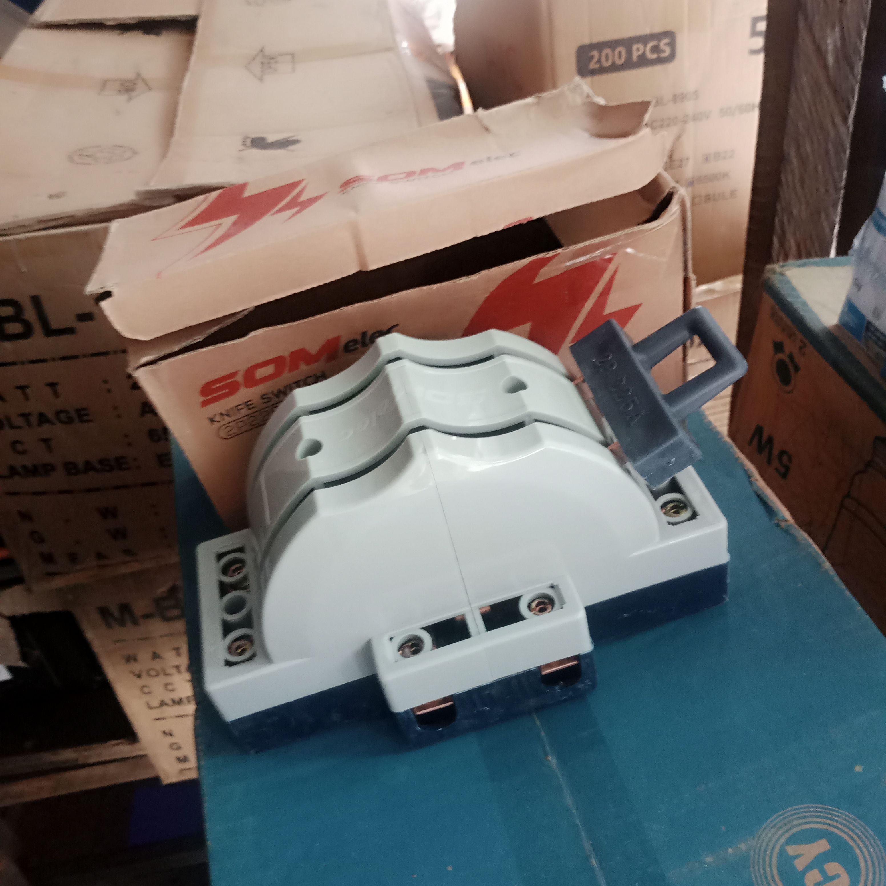 Electrical Knife Switch/Circuit Breaker 200A