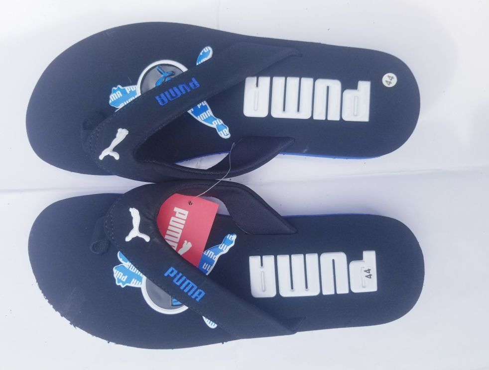 PUMA Flip-Flop Sandals for Casual Wear