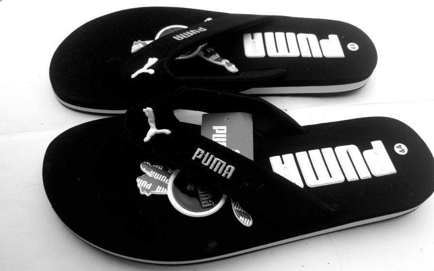 PUMA Flip-Flop Sandals for Casual Wear