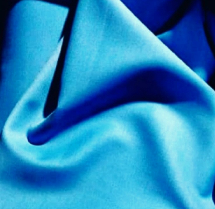 Sky Blue Extrafine Super Italian Cashmere wool 180s Fabric