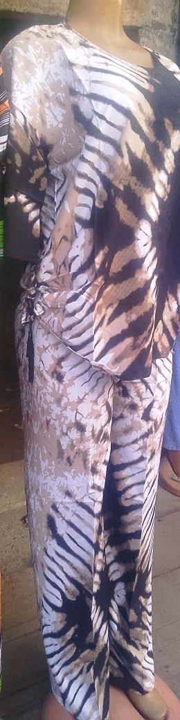 Womens Abstract Print Two Piece Lounge Set