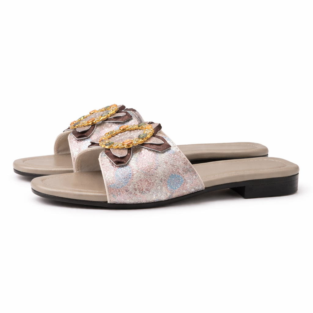 Quality Women Decorative Flat Slide Sandals