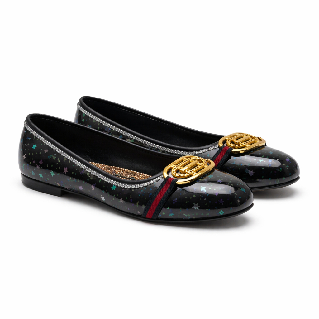 Women Glossy Flat Shoes with Decorative Buckle