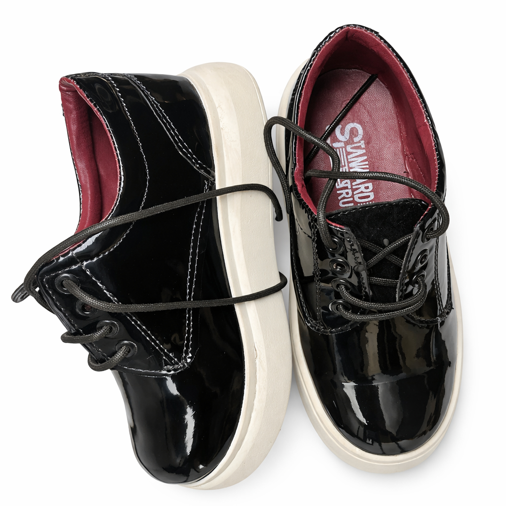 Classic Gloss Patent Leather Lace Up Shoes