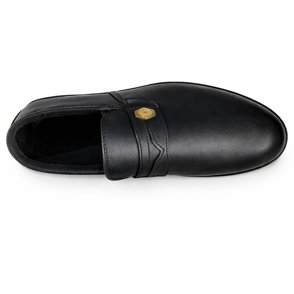 Mens Classic Black SlipOn Loafer Shoe