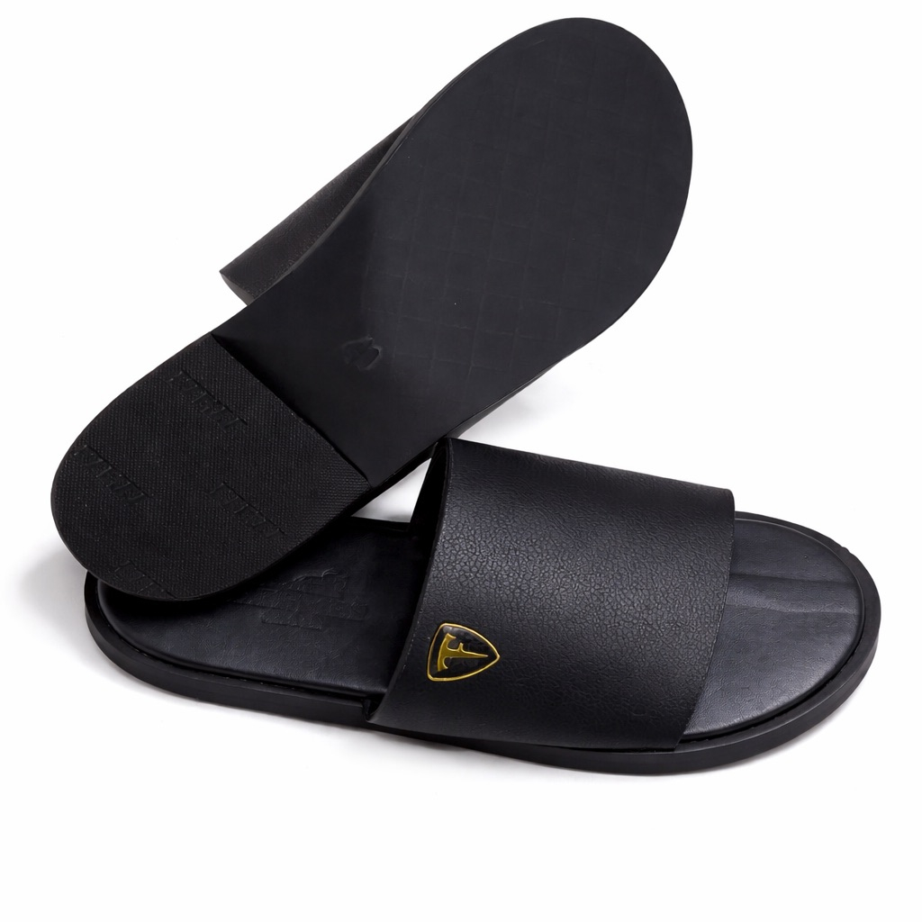 Minimal Logo Strap Slide Sandals    Black