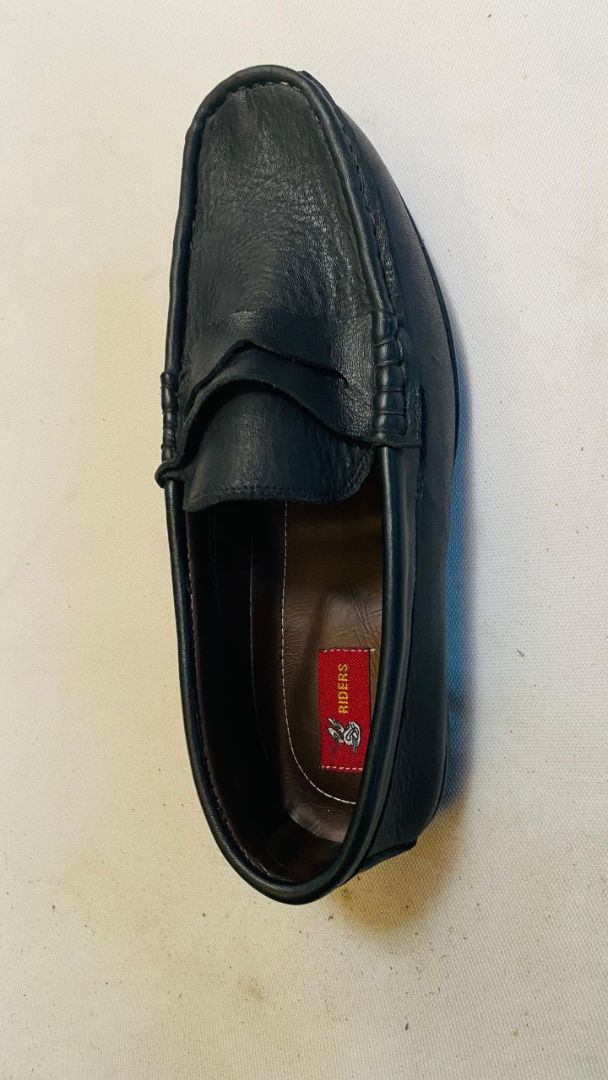 Mens Classic Textured Navy Loafers