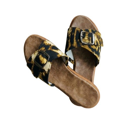Womens Patterned Buckle Slide Sandals