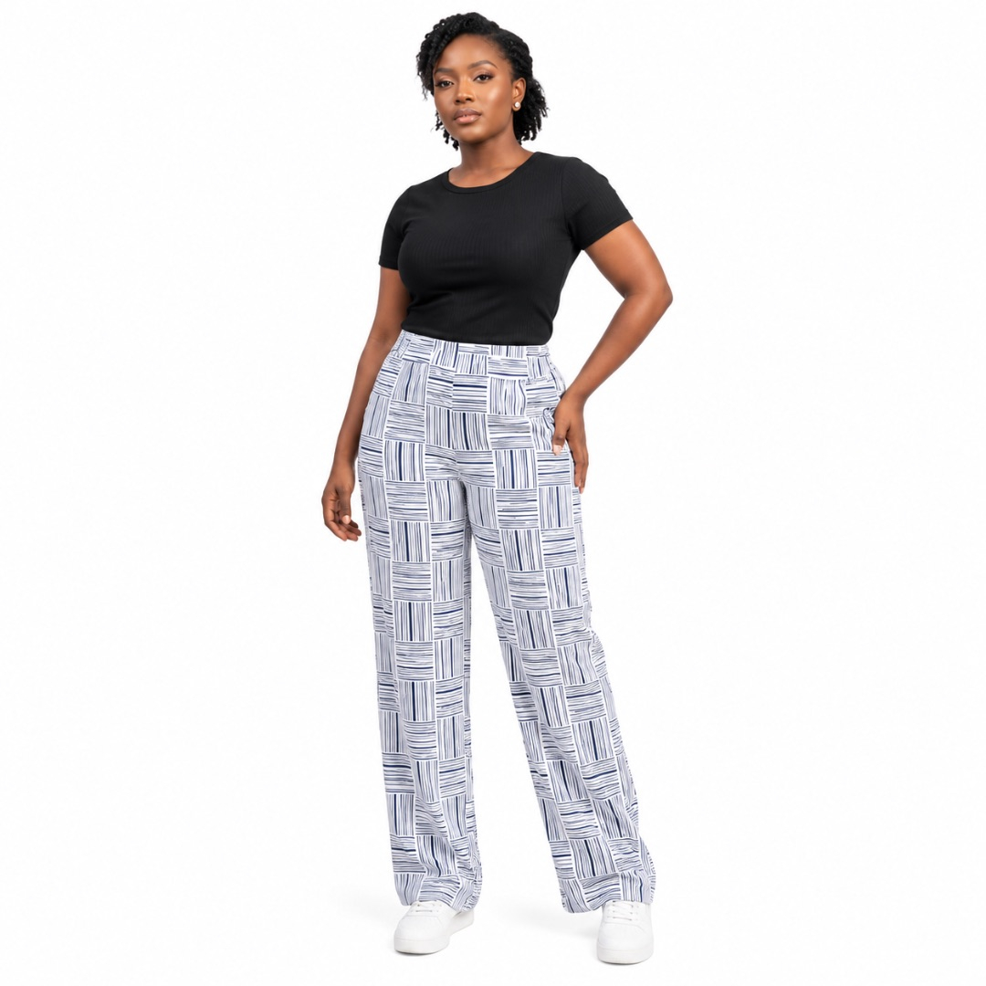 Short Sleeve Scoop Neck Top and Geometric Print Trousers Set
