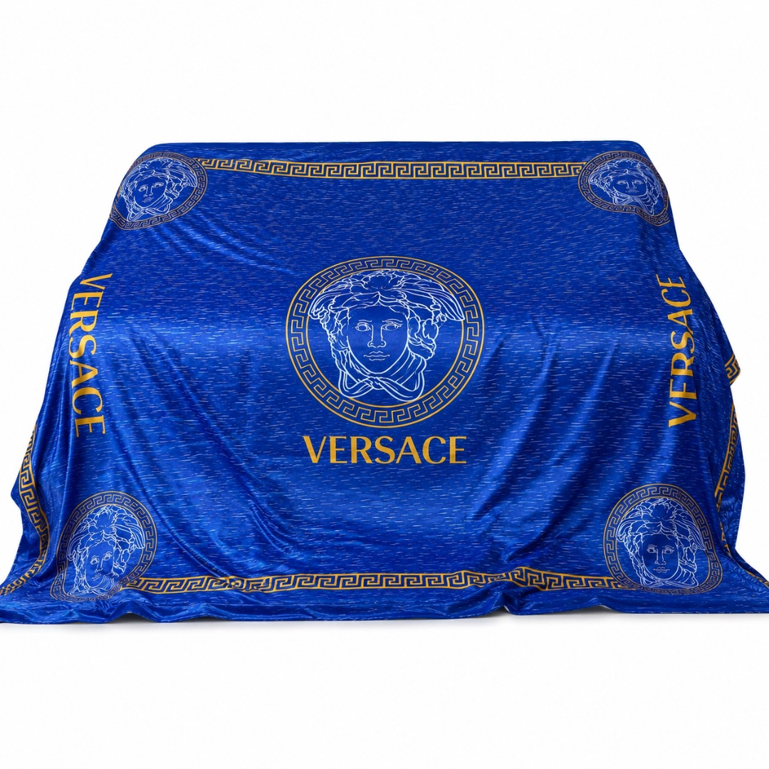 Blue and Gold Classical Print Bedding Material with Greek Key Border Design